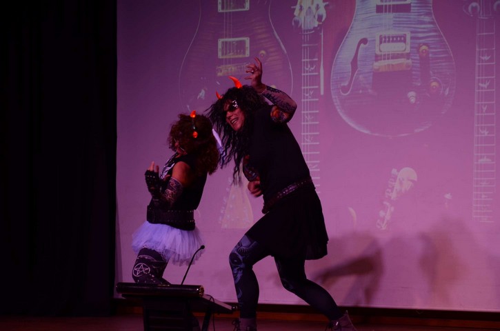 Image 4 : Air guitar